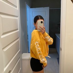 Forever 21 yellow Sweater